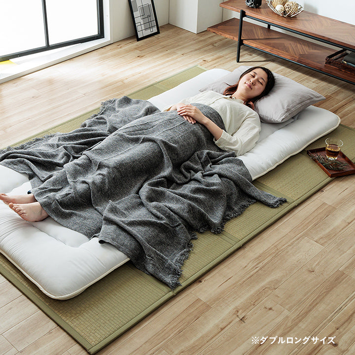 リビングにも寝室にも。畳でくつろぎ空間